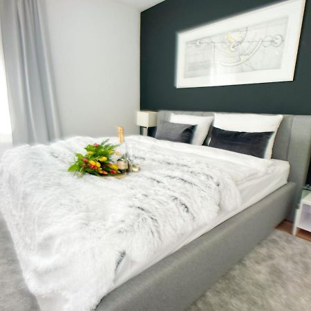 M-Style 02 Apartment Mit Balkon 24H Self-Check-In, Free Parking, Netflix Nuremberg Exterior photo