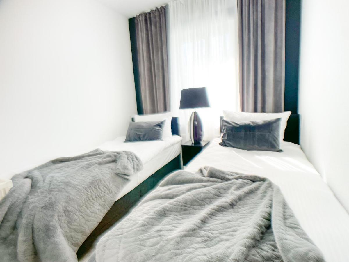 M-Style 02 Apartment Mit Balkon 24H Self-Check-In, Free Parking, Netflix Nuremberg Exterior photo