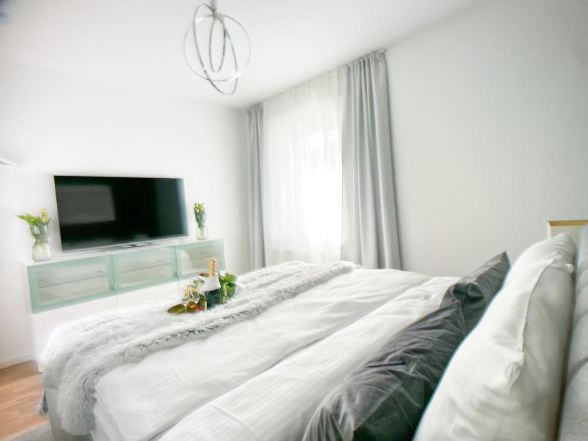 M-Style 02 Apartment Mit Balkon 24H Self-Check-In, Free Parking, Netflix Nuremberg Exterior photo