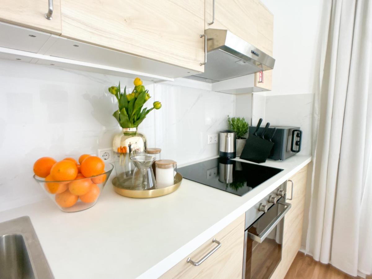 M-Style 02 Apartment Mit Balkon 24H Self-Check-In, Free Parking, Netflix Nuremberg Exterior photo