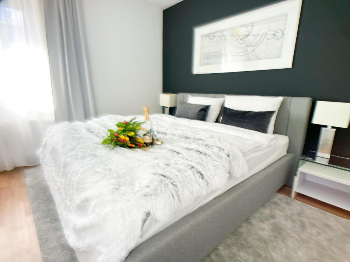 M-Style 02 Apartment Mit Balkon 24H Self-Check-In, Free Parking, Netflix Nuremberg Exterior photo