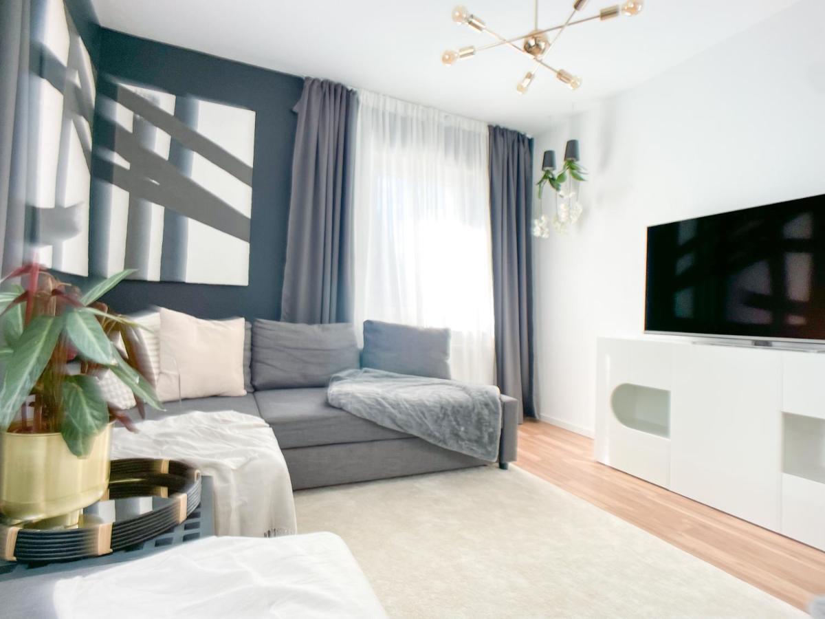 M-Style 02 Apartment Mit Balkon 24H Self-Check-In, Free Parking, Netflix Nuremberg Exterior photo